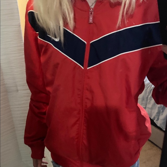 Vintage Nike Windbreaker - Picture 2 of 2